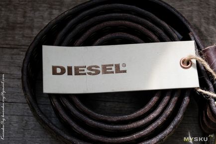 Férfi öv - diesel - a természetes bőr szegecsekkel