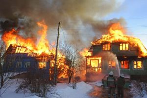 На якій відстані від забору можна будувати баню