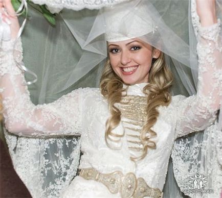 Nunta Ossetian, blog limbo pe site-ul pe 5 martie 2012, o bârfă