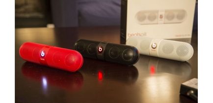 Відмінності колонок beats pill різних поколінь