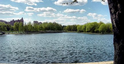 Parcul prieteniei la adresa stației de râu, fotografie, cum se obține