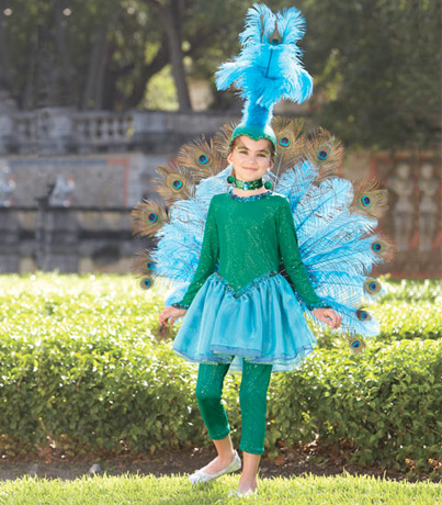 Peacock costum propriu