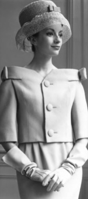 Pierre Cardin - haine, saci de cardin, ceasuri, site-ul oficial pierre cardin și magazine
