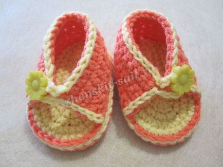Boots sandale crochet, pentru fete - cu fotografie și descriere