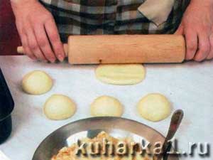 Пиріжки з картоплею в мікрохвильовій а кухня