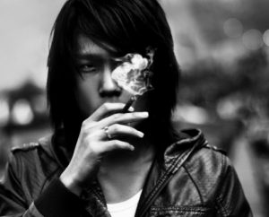 De ce chinezii fumează atât de mult, chinapk întreg china