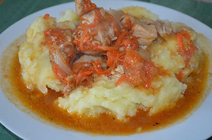 Gravy a burgonyapüré recept fényképpel (tört) Gravy a burgonyapüré recept egy fotó