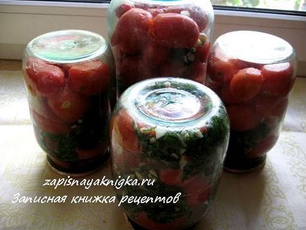 Tomate în suc propriu fără piele și oțet