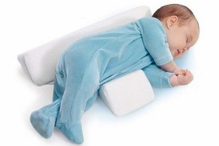 Pozitionere pentru nou-nascutii care dorm