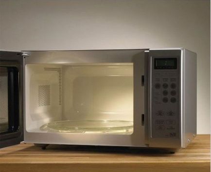 Produse care în nici un caz nu pot fi încălzite într-un cuptor cu microunde - informații