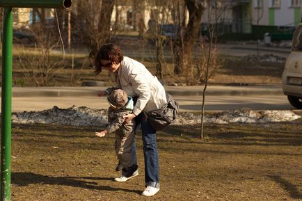 Дитина з моторчиком як відвести дитину з вулиці без істерики