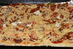 Рецепт піци з готового тіста