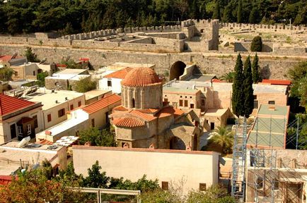 Rhodes, Greece - nyaralás, időjárás, vélemények, fotók