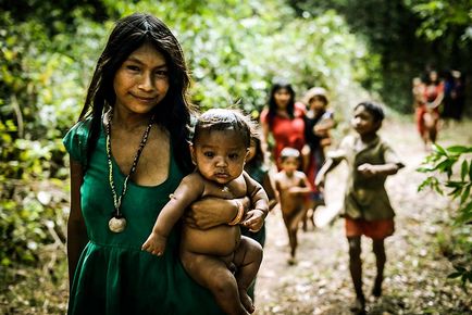 A legszokatlanabb törzsek a földön, 34 fényképek, lakomák, Wade