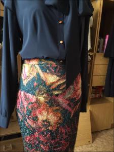 Coaseți o rochie, o bluză (cel mai bun este cel mai bun corset) Coaseți o rochie, o bluză