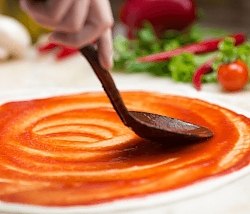Вершково-огірковий соус з часником (рецепт з фото)