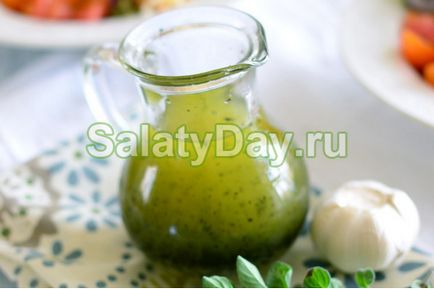 Sauce a görög saláta otthon - egy finom receptet hozzáadásával képek és videó