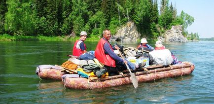 Rafting - catamaran, tipuri, caracteristici ale unui catamaran pentru un aliaj