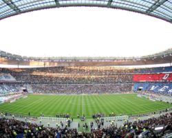 Stade de franceză, stadioane de fotbal