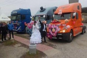 Весілля на вантажівках, київський весільний портал