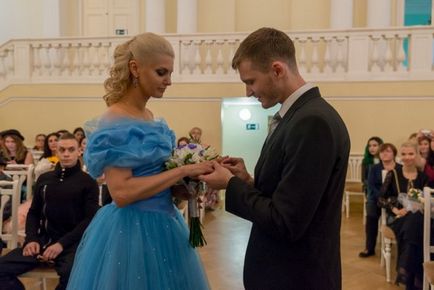 Esküvői boszorkány és pszichés tartott Pavlovsk Palace