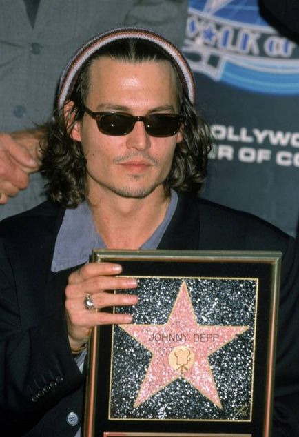 Un astfel de Johnny Depp este interesant!