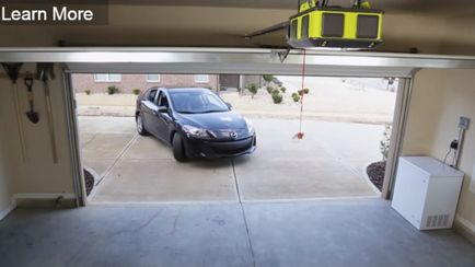 Inteligent »șofer de garaj care are grijă de șofer și de mașină
