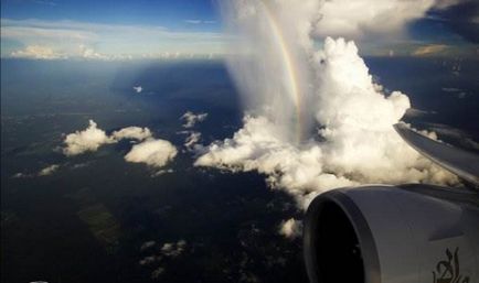 Vedere din fereastra avionului (25 fotografii)