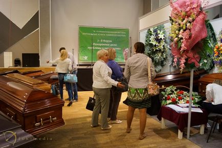 Expoziție de servicii funerare 2014 de fotografii video