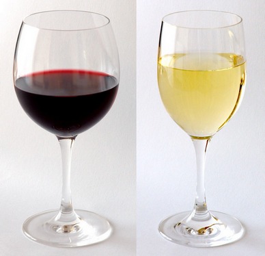 În care ochelari de servit vin