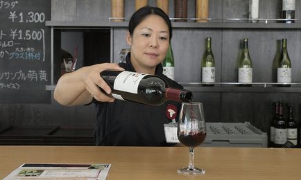 japán bor