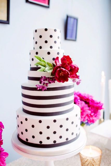 Кумедний горошок 10 ідей весільних тортів
