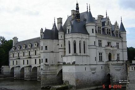 Loire-völgyi kastélyok egy nap Chenonceau Amboise Clos Luce