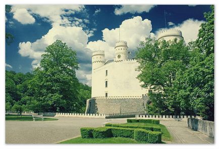 Замок орлик над Влтавою в чехії
