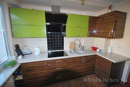 Bucătărie verde - note proaspete pentru un interior luminos, fotografie