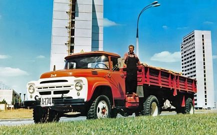 Zil-130 își amintește viața camionului legendar, ciopârțul de câine