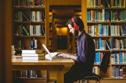 10 Кращих онлайн-бібліотек з безкоштовними книгами