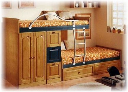 Un miros parfumat de mobilier (lemn de rattan) Un miros mirositor de mobilier