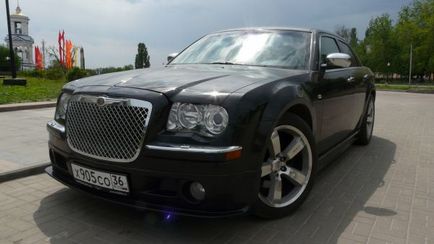 Авто для весілля - чорний крайслер 300с (chrysler 300c) - прокат весільних автомобілів і прикраси