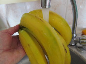 Banana coji ca un îngrășământ pentru plante și flori de interior cum să utilizați