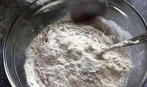 Tort Bezdozhzhevaya într-o tigaie - rapid și ușor