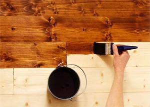 Hogyan kell festeni a fa padló a házban, színes