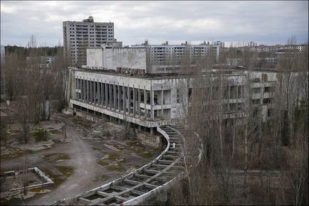 Cernobîl 30 de ani mai târziu 23 de fotografii din orașul-fantomă Pripyat, prins în zona de excludere