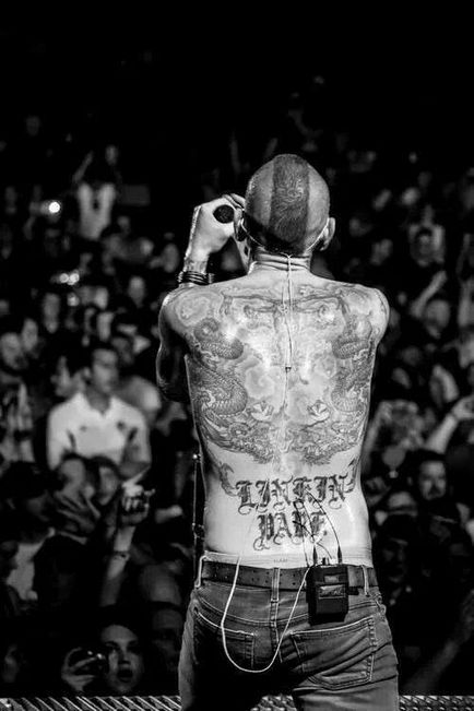 Chester Charlize Bennington și tatuajele lui, o calomnie Yurec