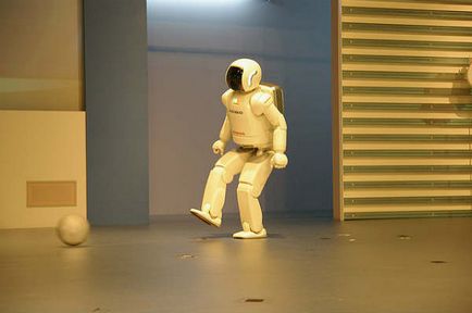 Какво мога японски робот Asimo