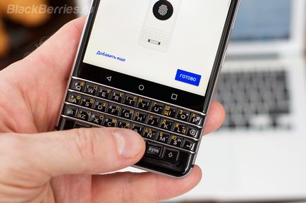 Ce să alegeți - blackberry keyone sau blackberry priv, blackberry în Rusia