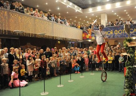 Circul de fântâni de dans - acvamarină - forum de moscow