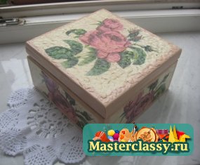 Decoupage üvegekbe ceruzák vagy tollak