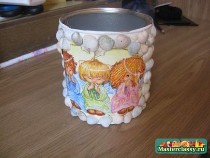 Decoupage üvegekbe ceruzák vagy tollak