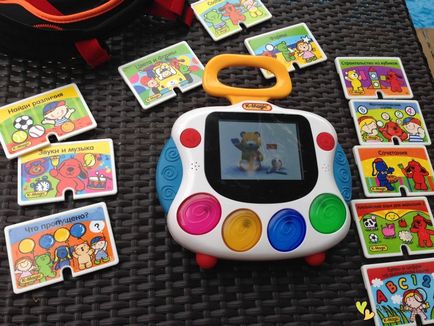 Tableta-consola pentru copii compusă din k-magic